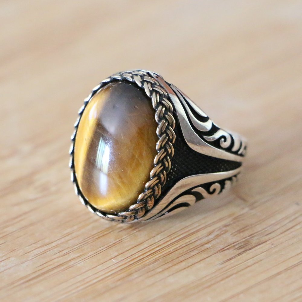 925 Sterling Silver Men's Ring with Tiger Eye - Picture 5 of 13